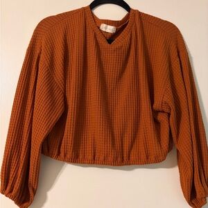 Altar'd State Cropped Waffle-Knit Pullover in Rust